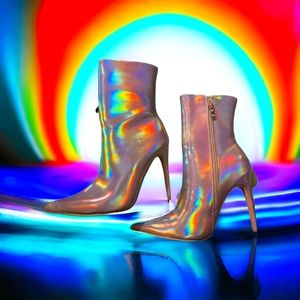 NIP ABSOLUTELY GORGEOUS sz7.5 Stiletto Zip Up Boots